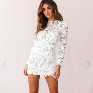 Selfie Leslie Long Sleeve White Lace Dress - XS
